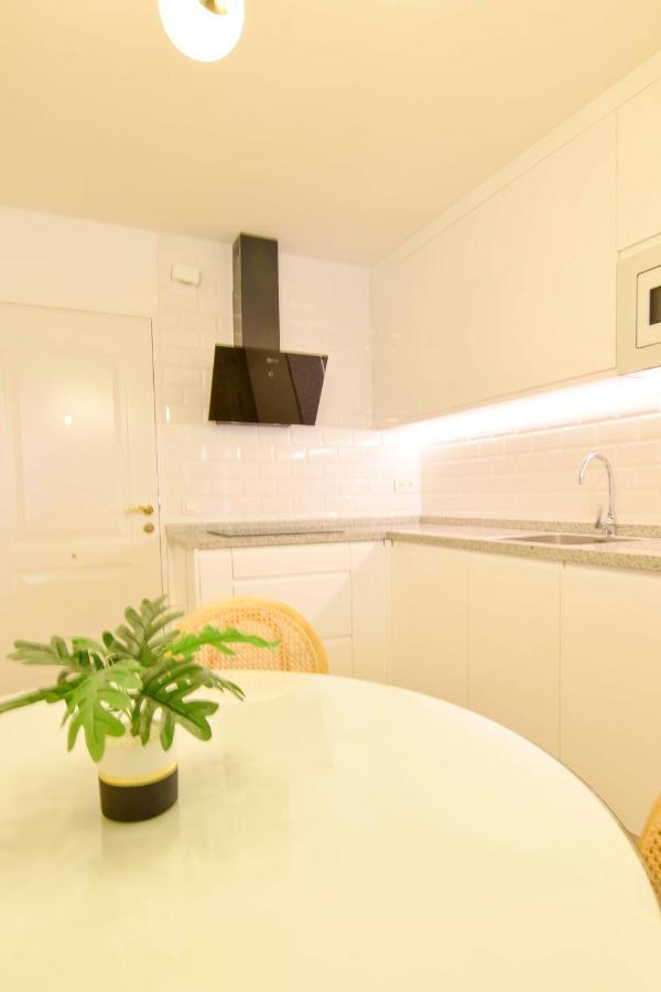 Letmalaga Square Merced Екстер'єр фото