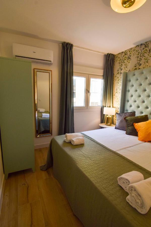 Letmalaga Square Merced Екстер'єр фото